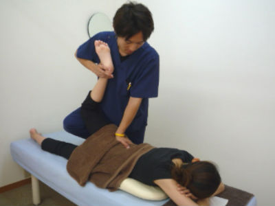 1.「骨盤調整」と「鍼灸」で行うからだの調整