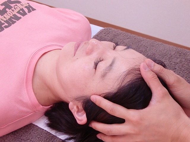 小顔矯正の効果をモニタリング!!『顔のむくみ』(Tさん40代)Vol.1