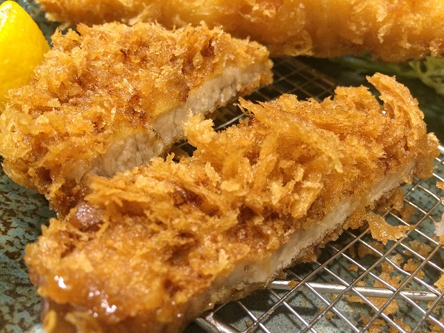 千本丸太町にある「とんかつ 豚ゴリラ」は子供連れにはとってもありがたいお店でした!