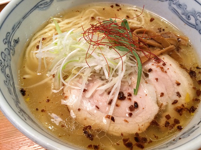 下京区西七条にある「塩元帥」は塩ラーメン嫌いでも通うぐらいうまい!