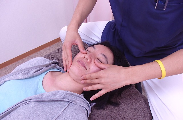 京都で小顔矯正をお探しの方必見!小顔矯正の効果をモニタリング!!Tさん40代 Vol.2